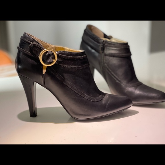 Gianni Collection- USED- size 8- black and gold - Picture 3 of 11